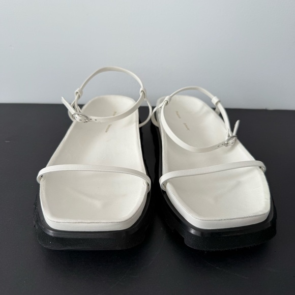 Proenza Schouler | Forma Chunky Flatorm Sandals - Picture 3 of 15